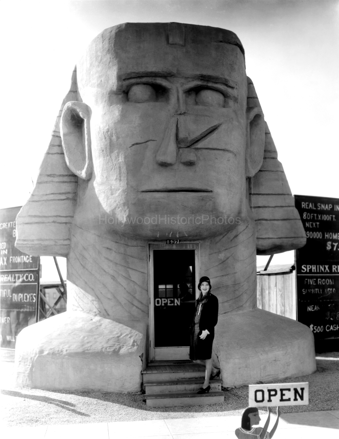 Sphinx Realty 1934 WM.jpg
